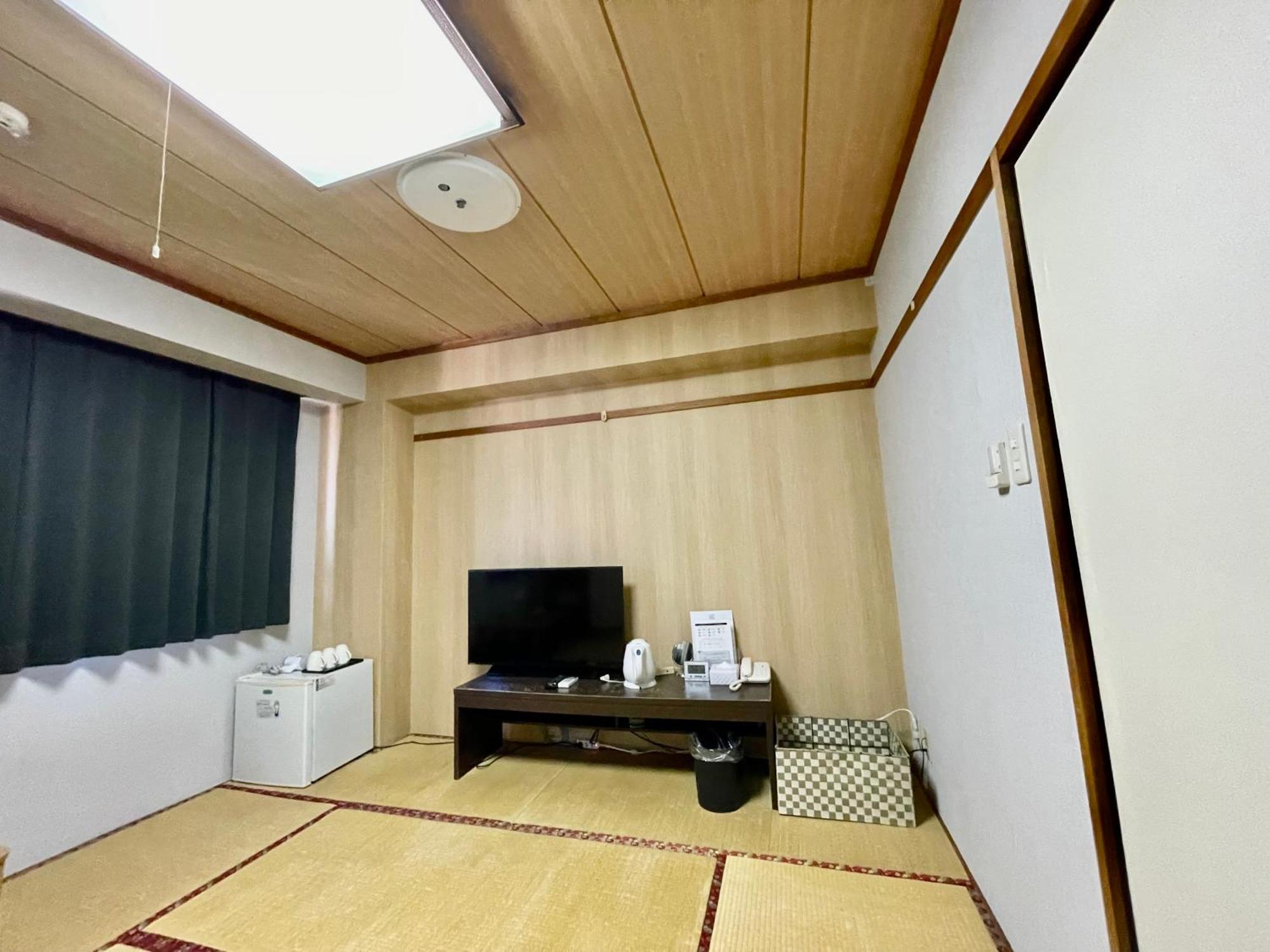 斯莱特赛塔玛莫洛亚玛酒店 越生町 外观 照片